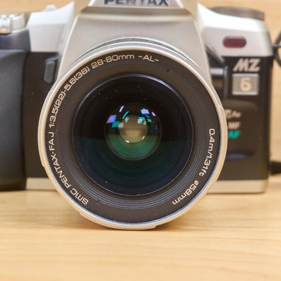 Pentax MZ-6 35mm slr Film Camera, w/ SMS Pentax FAJ 28-80mm Lens, Made in Japan - Picture 5 of 9